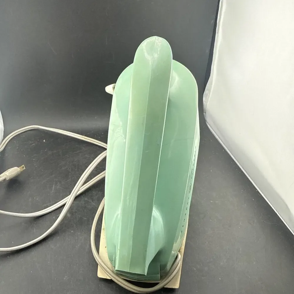 Vintage GE 12 Speed Hand Mixer Turquoise Aqua Model 37M25 MCM Electric WORKS